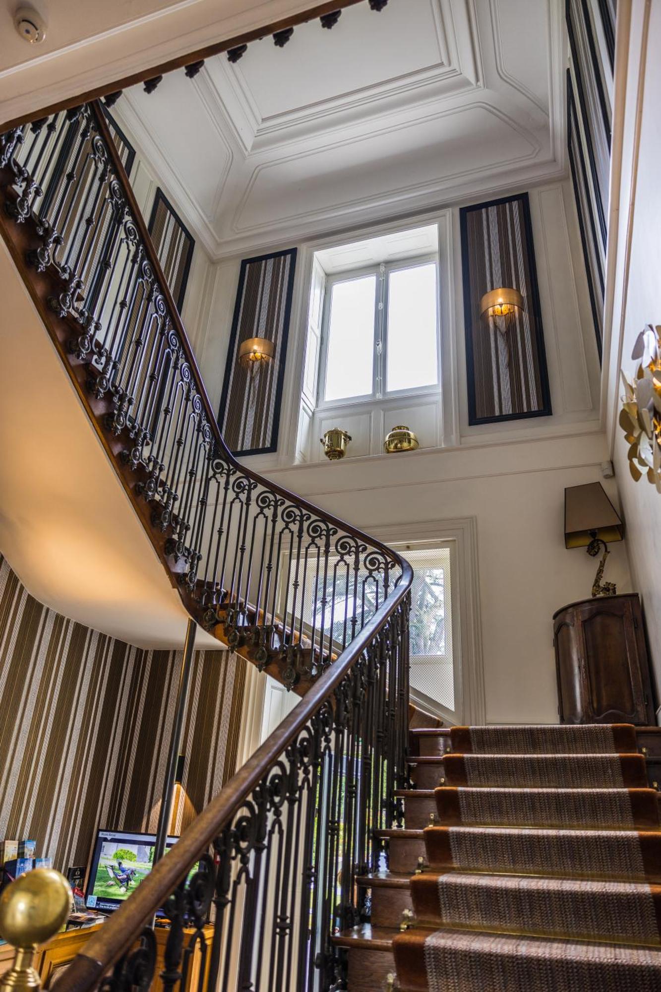 Domaine De La Tortiniere Hotel Veigné Kültér fotó