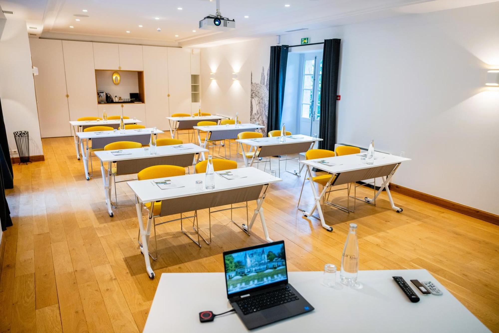 Domaine De La Tortiniere Hotel Veigné Kültér fotó