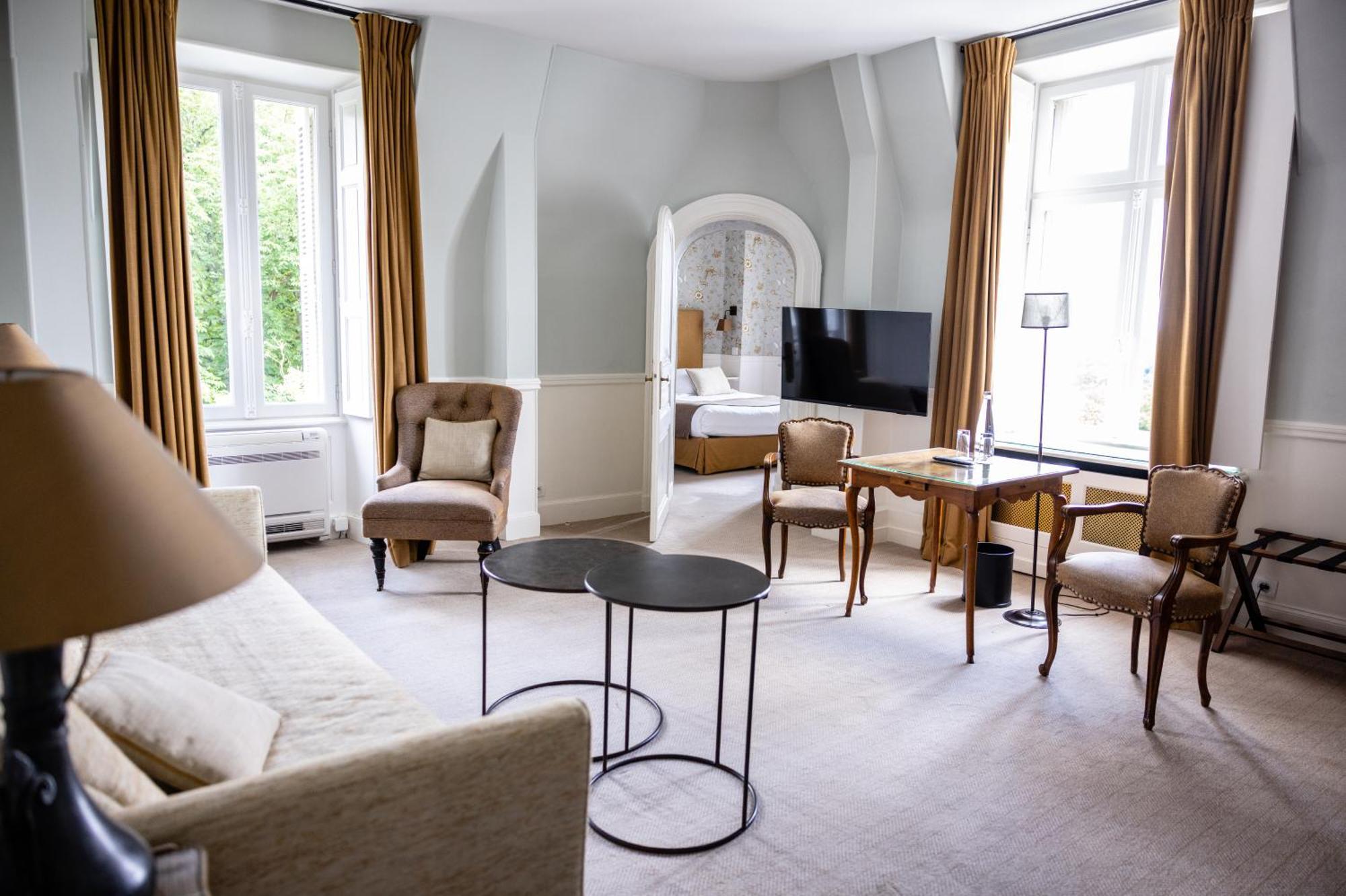 Domaine De La Tortiniere Hotel Veigné Kültér fotó